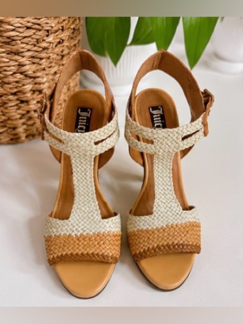 Juicy Couture Crista Woven Leather Heeled Sandals Natural Eggshell Caramel Sz 10
